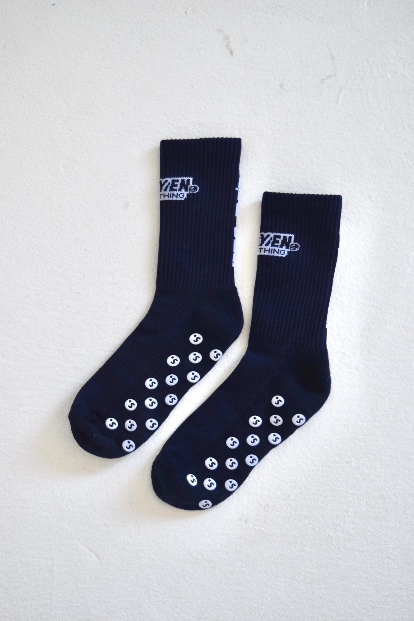 SAIYEN GRIPS SOCKS