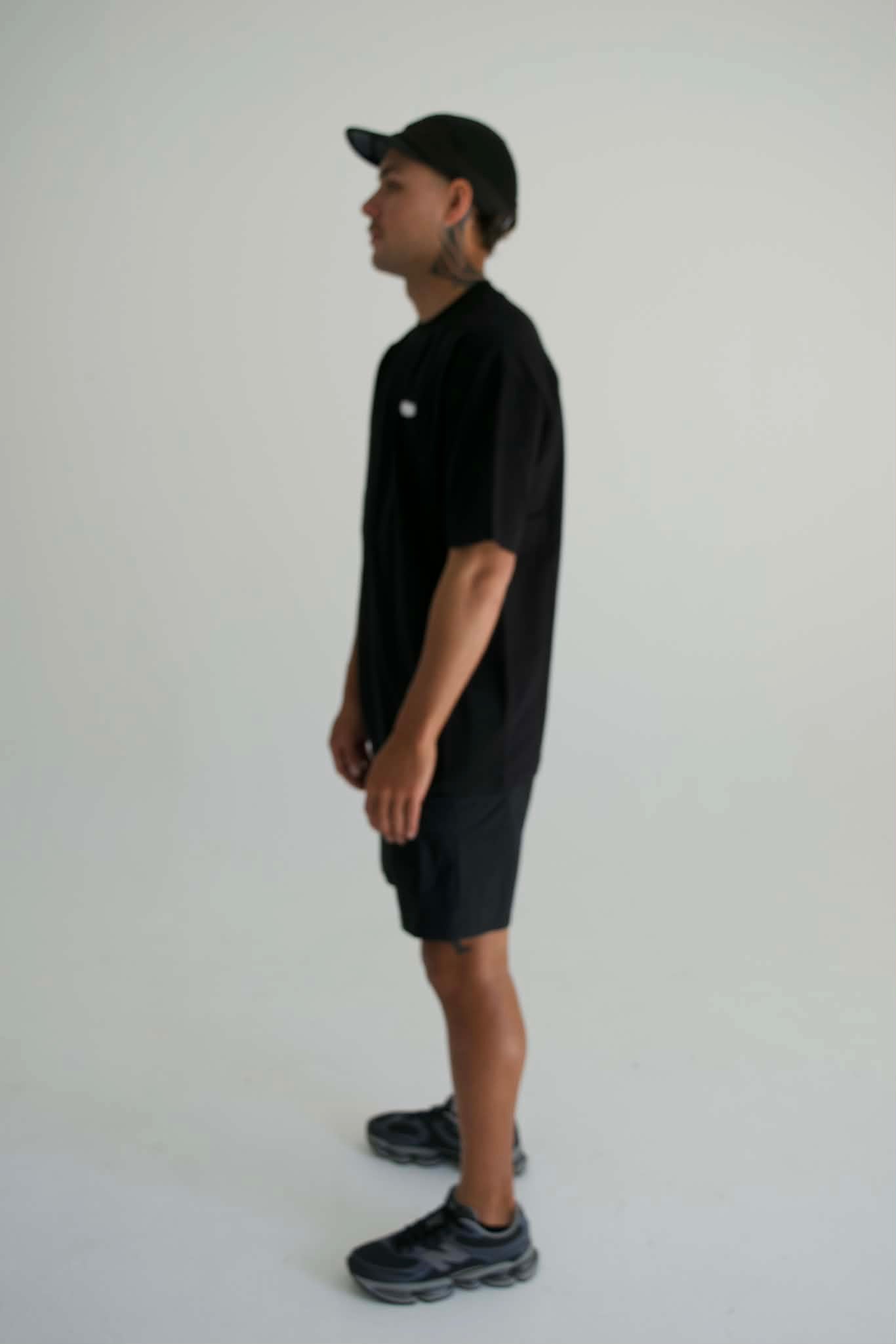 SAIYEN SIMPLE TEE