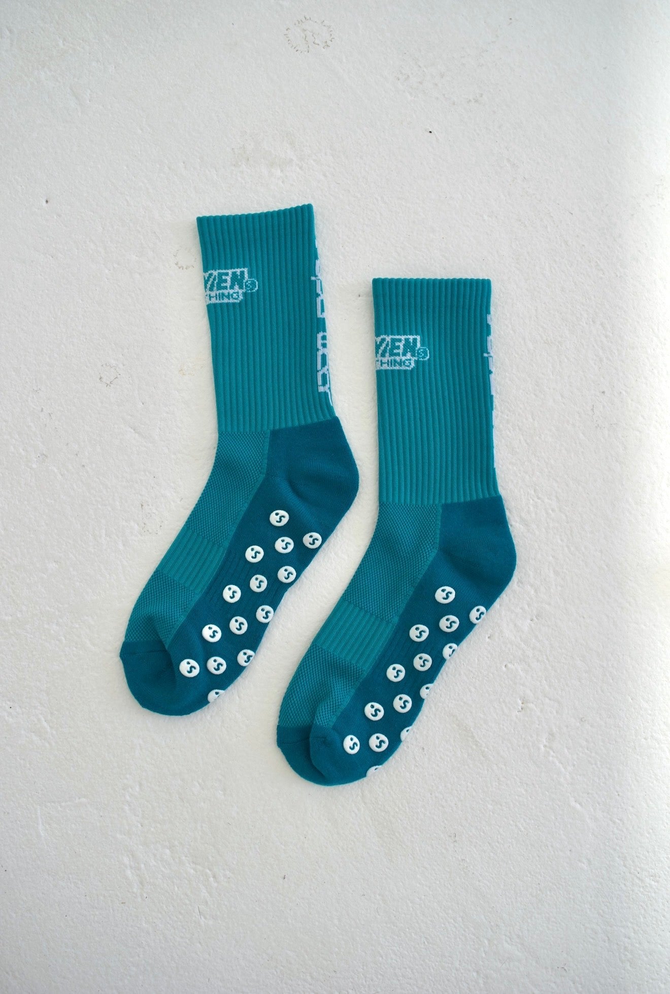 SAIYEN GRIPS SOCKS